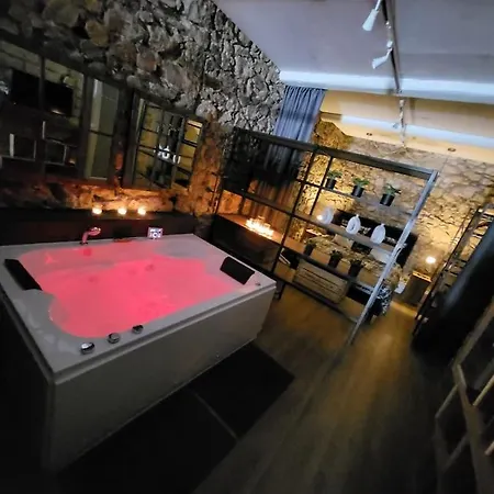 Διαμέρισμα Le 79 Balneo Loft Deco Authentique Centre Climatisation *