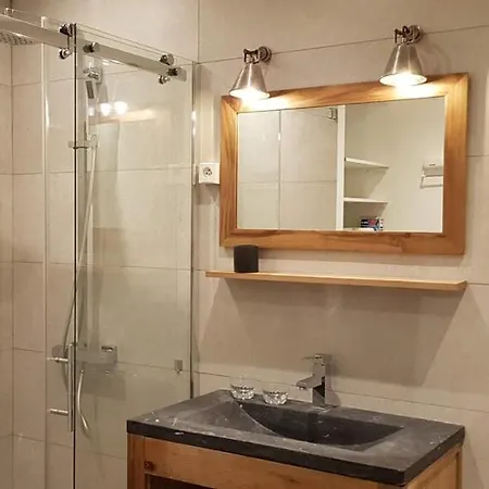 Loft Déco Confort Au Coeur Du Quartier Appartamento Sète